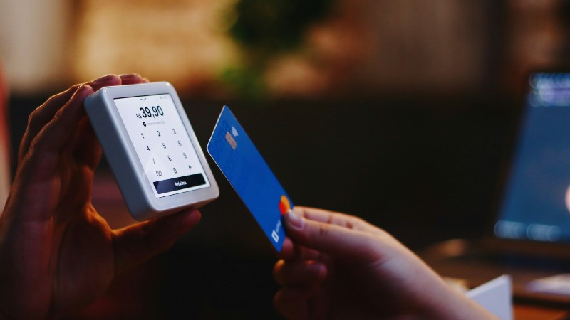 EMV Chip Cards Explained: A Merchant's Guide to Security & Compliance
